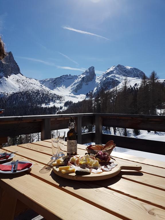 Malga Giau Hotell San Vito di Cadore Exteriör bild